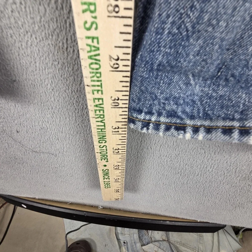Levis 9960 important